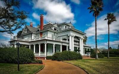 Aesthetic Roofing: Making the Best Roofing Choice for Your Home Style